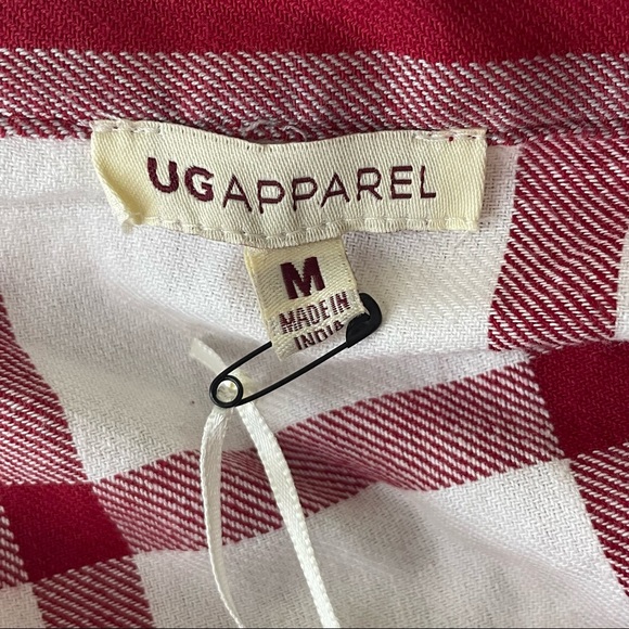 WASHINGTON STATE COUGARS NWT RED AND WHITE BUFFALO CHECK PLAID BLOUSE TOP MEDIUM - Picture 8 of 10